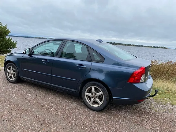 Volvo S40 2010 photo 4