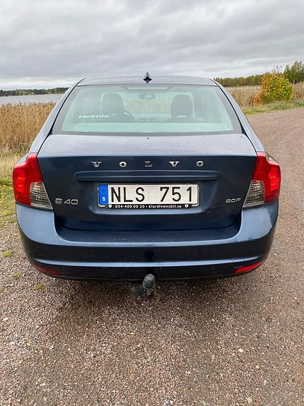 Volvo S40 2010 photo 5
