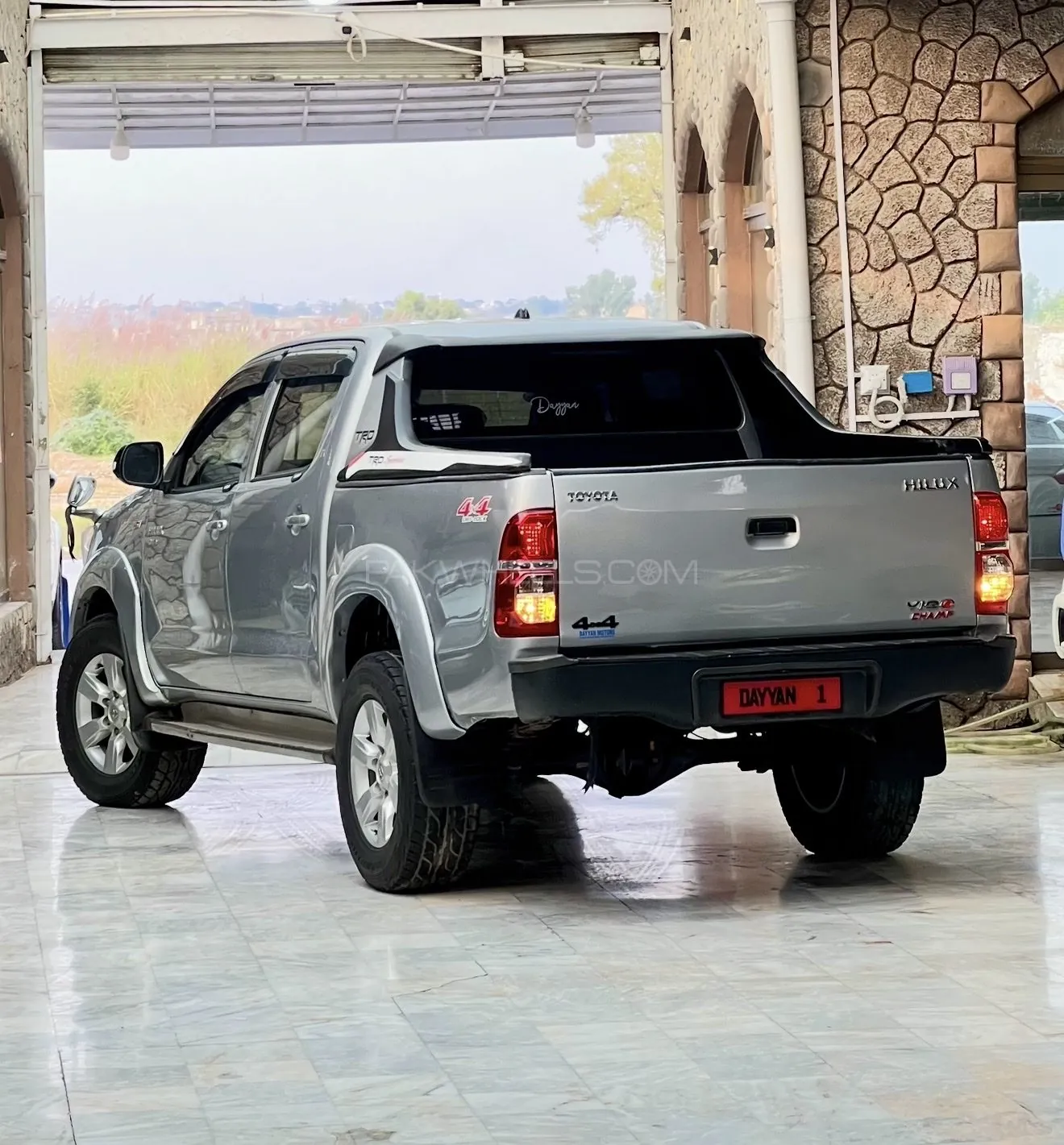 Toyota Hilux