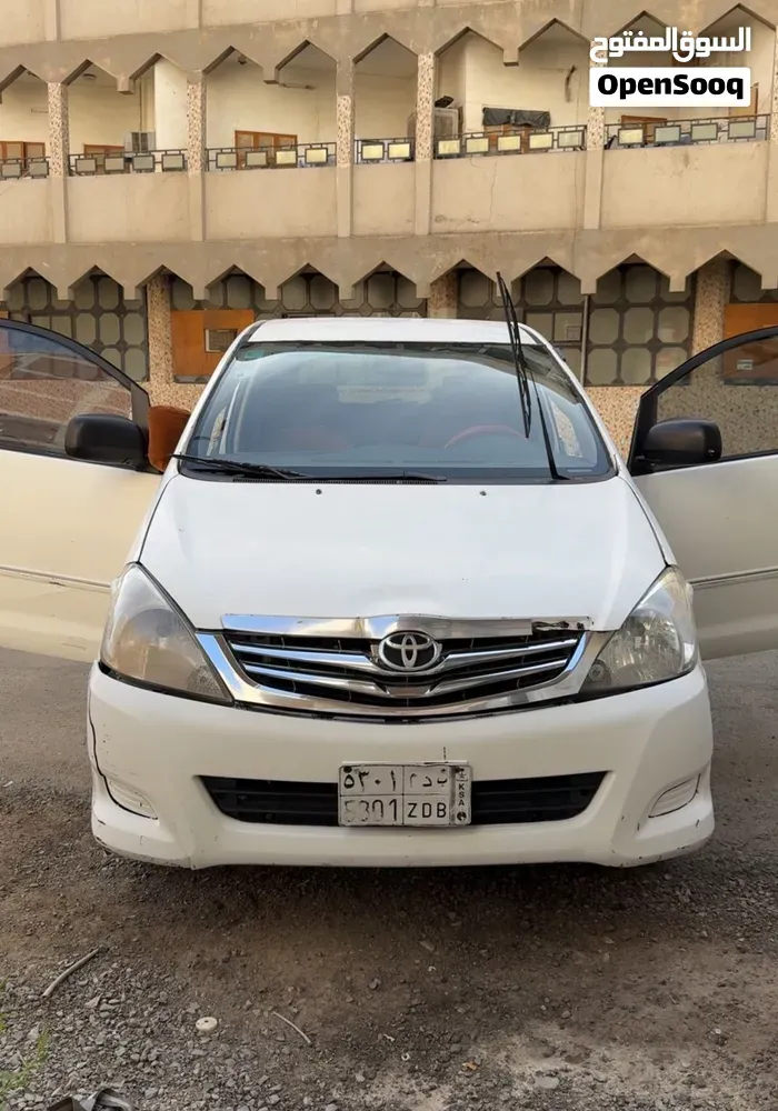 Toyota Innova