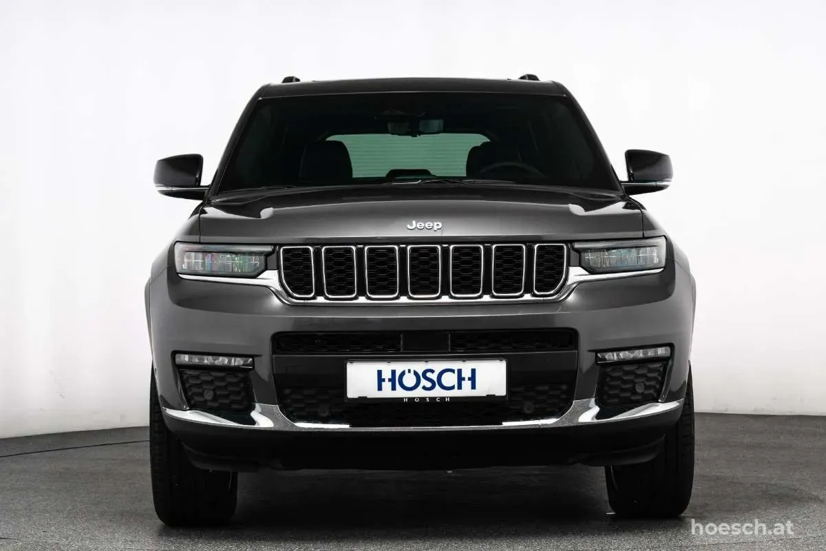 Jeep Grand Cherokee 2025 photo 2