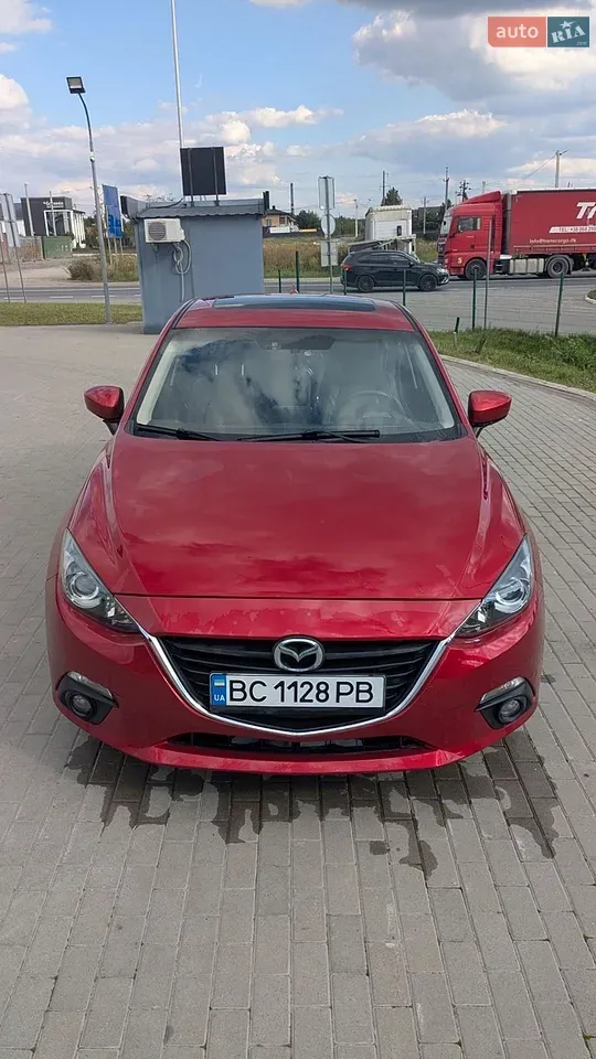 Mazda 3 2015 photo 2