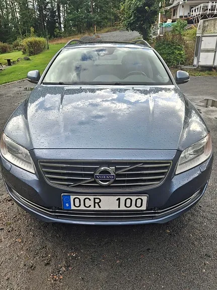 Volvo V70 2014 photo 2