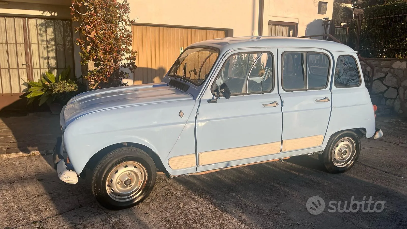Renault 4