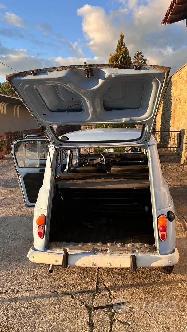 Renault 4 1980 photo 4