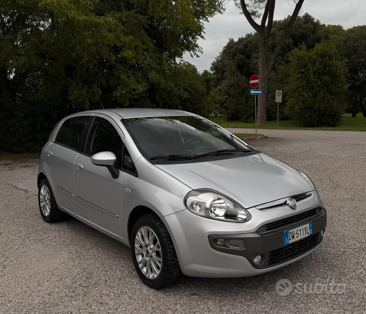 Fiat Punto Evo 2010 photo 2