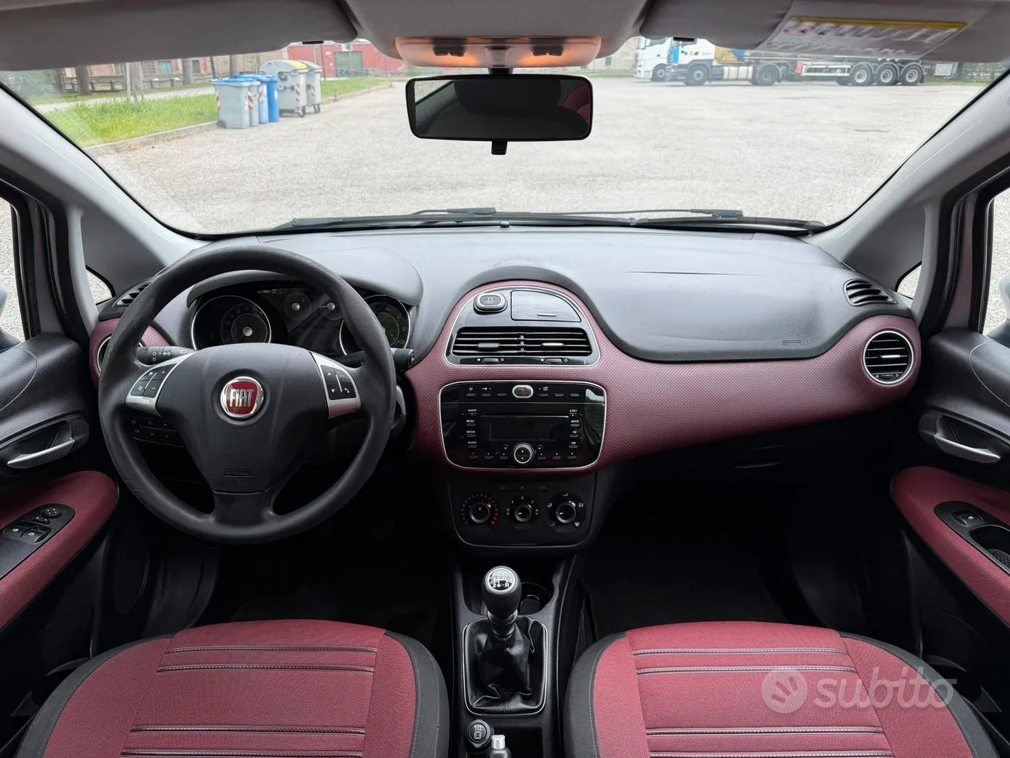 Fiat Punto Evo 2010 photo 5