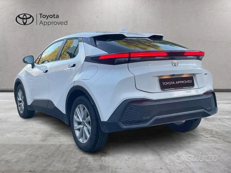 Toyota C-Hr 2024 photo 5
