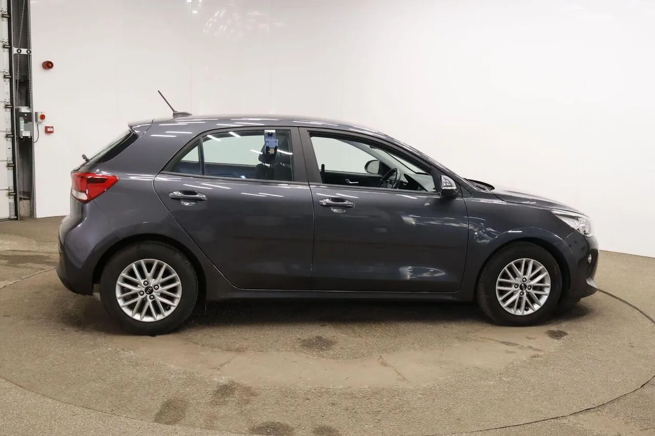 Kia Rio 2019 photo 5