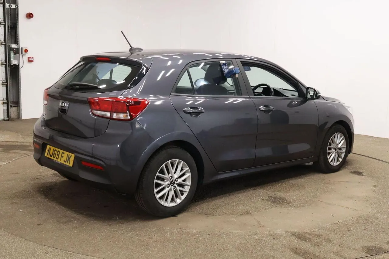 Kia Rio 2019 photo 4