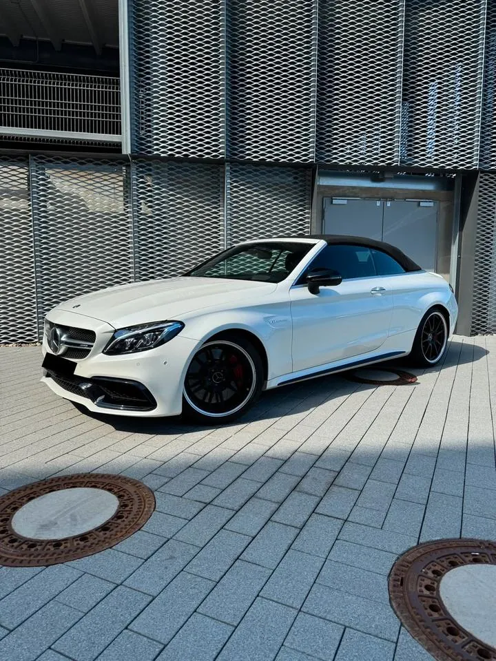Mercedes-Benz C63S Amg