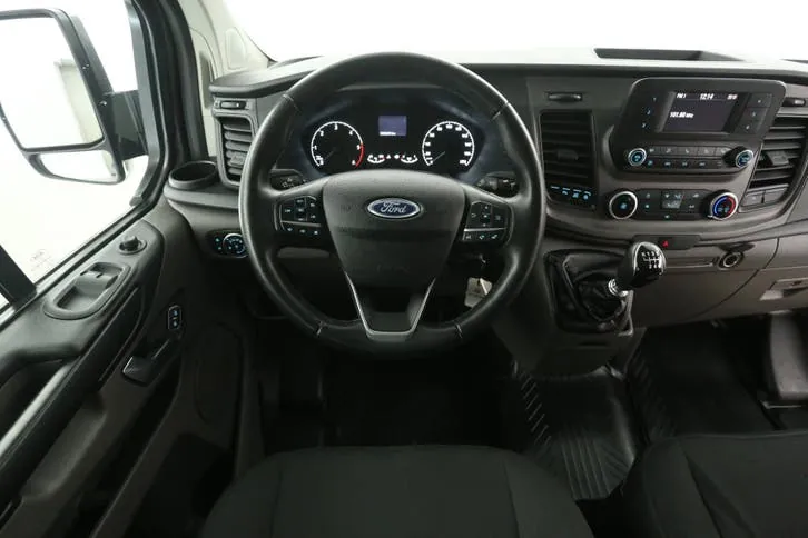 Ford Transit Custom 2021 photo 2