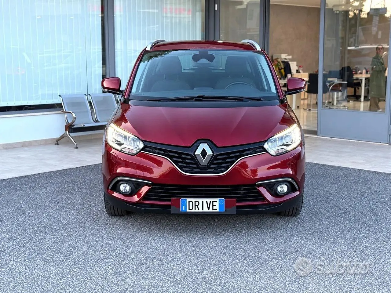 Renault Grand Scenic 2021 photo 2