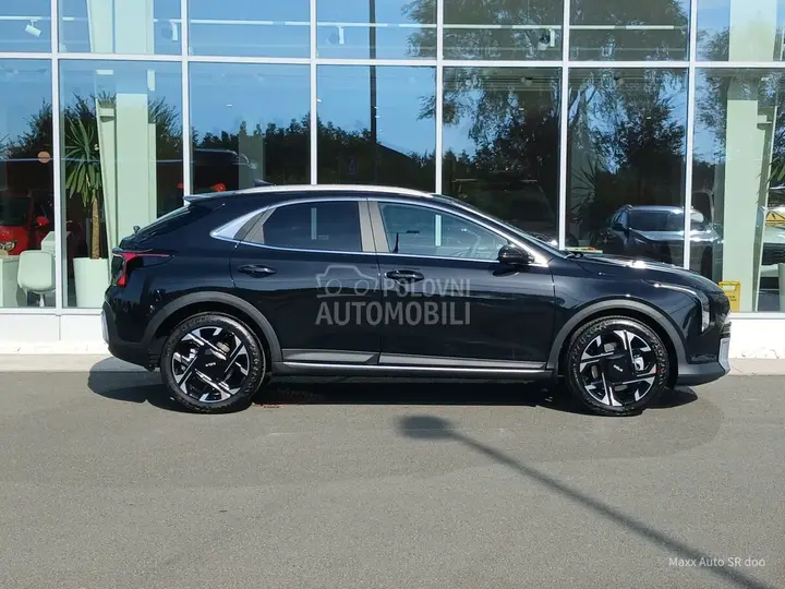Kia Xceed 2026 photo 2