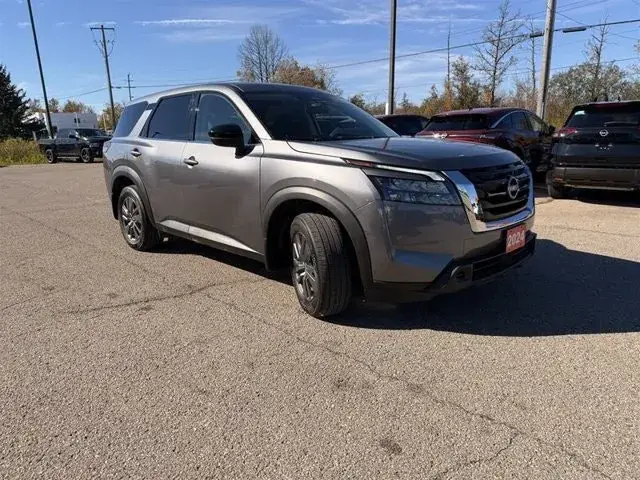 Nissan Pathfinder 2024 photo 3