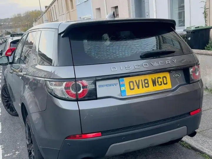 Land Rover Discovery Sport 2018 photo 4