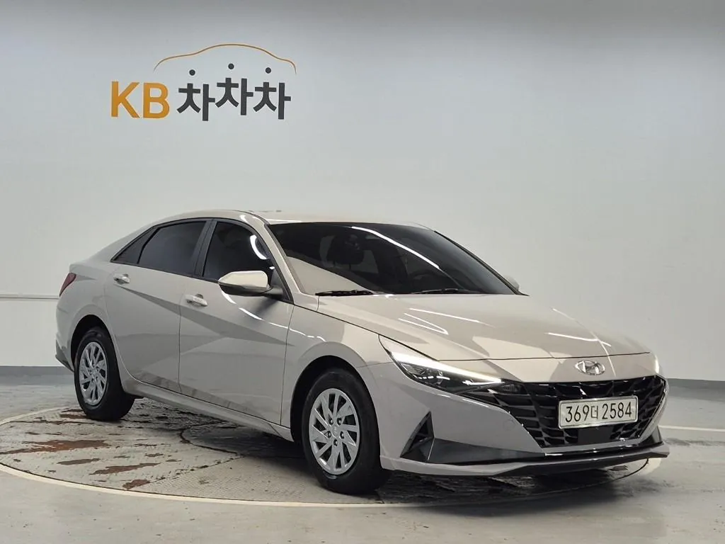 Hyundai Avante 2021 photo 4
