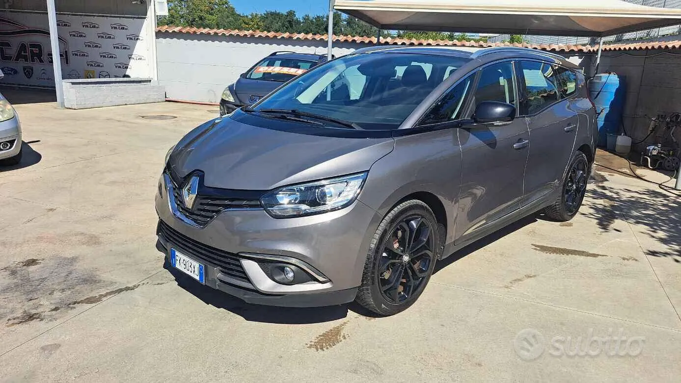 Renault Grand Scenic 2017 photo 2