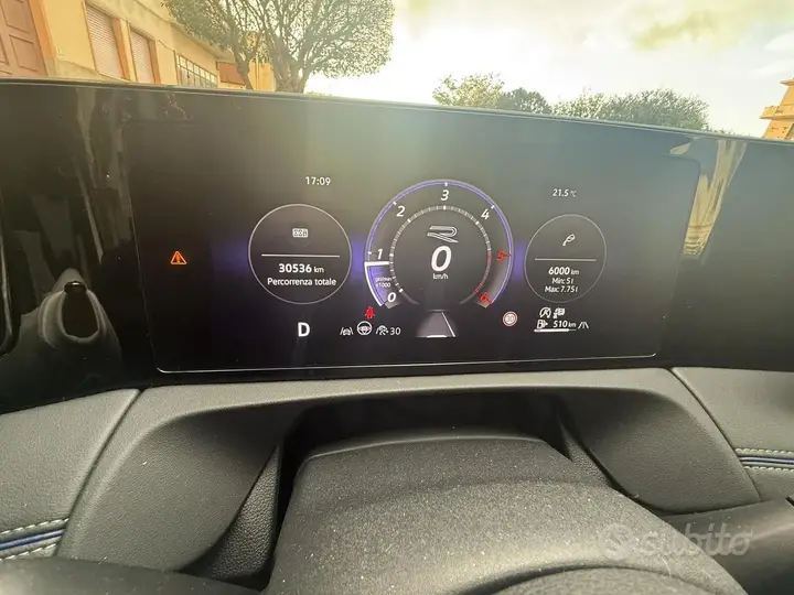 Volkswagen Tiguan 2024 photo 5