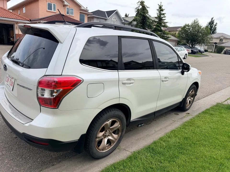Subaru Forester 2014 photo 2
