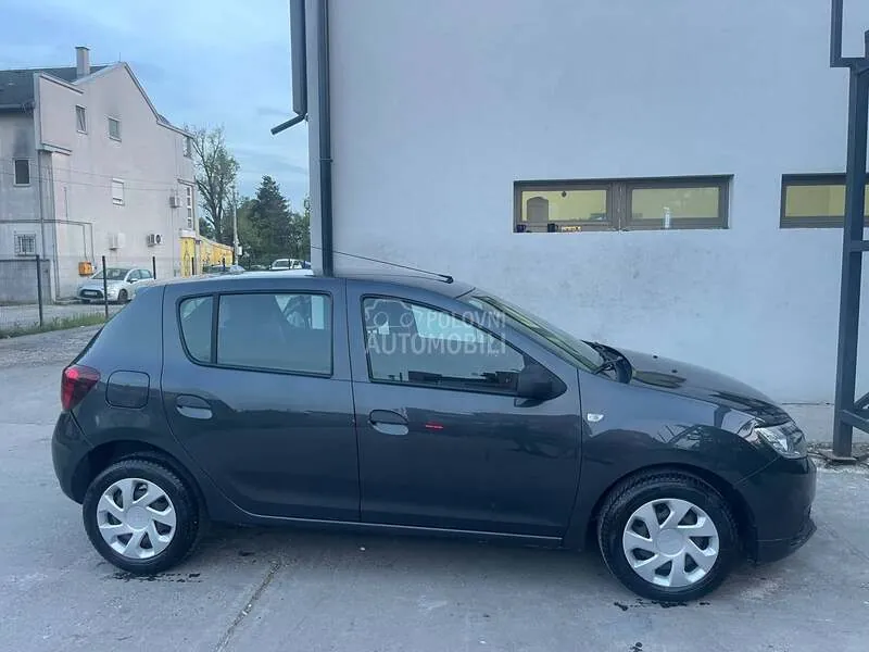 Dacia Sandero 2017 photo 5