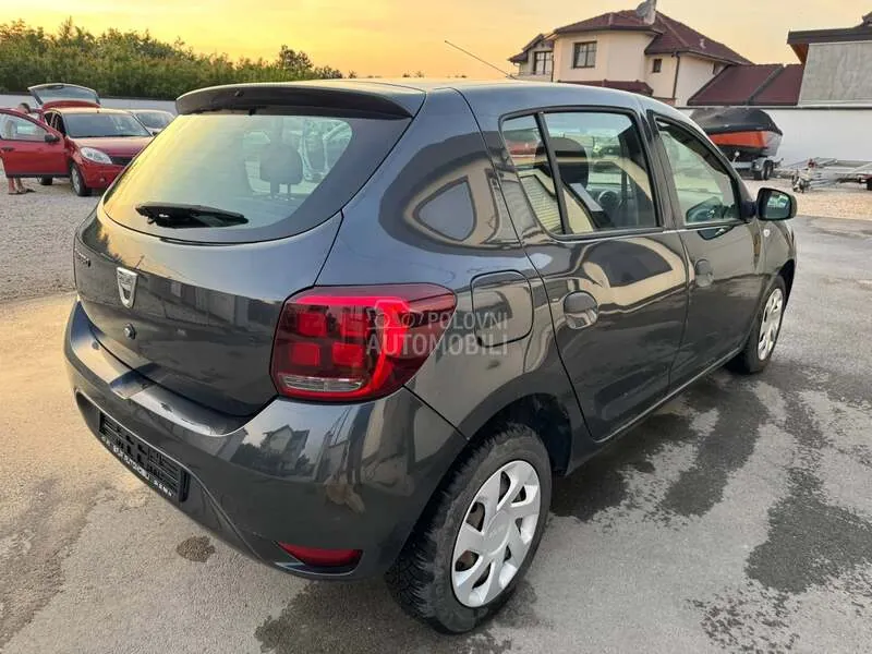 Dacia Sandero 2017 photo 3