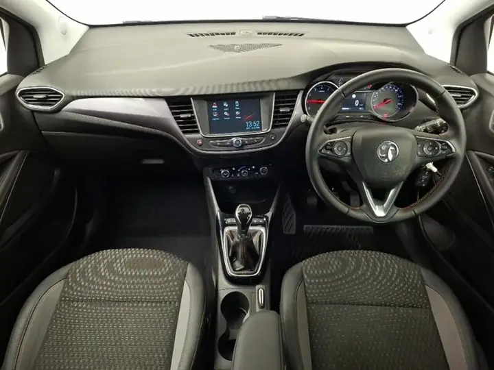 Vauxhall Crossland X 2019 photo 3