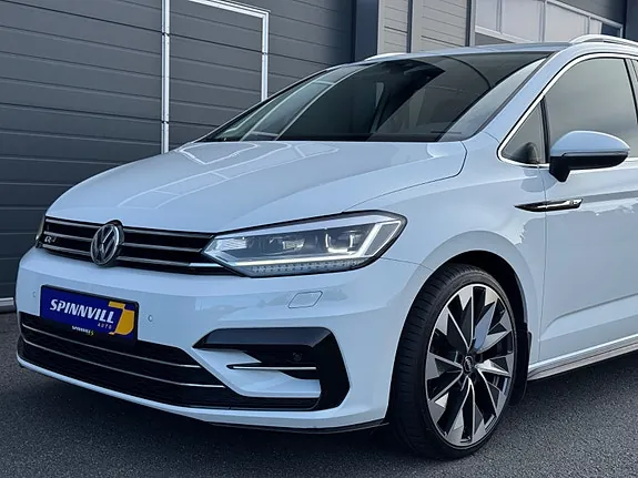 Volkswagen Touran 2017 photo 3