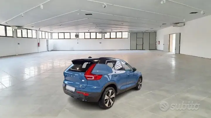 Volvo Xc40 2022 photo 3