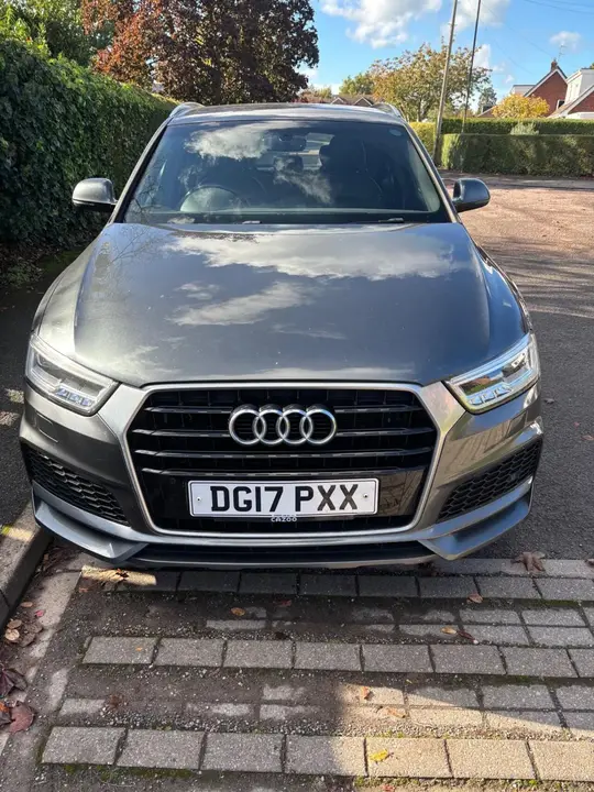 Audi Q3 2017 photo 2