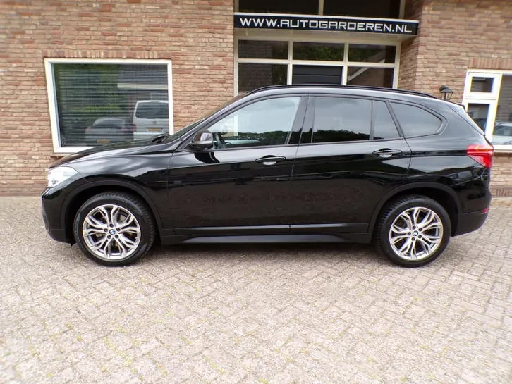 BMW X1 2019 photo 2