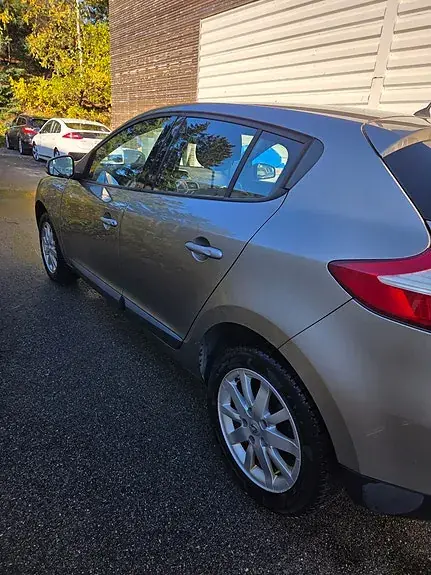 Renault Megane Ii 2009 photo 4