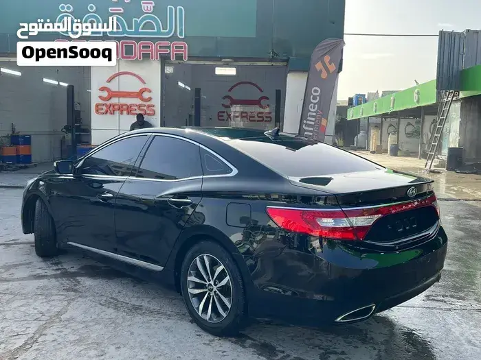Hyundai Grandeur 2012 photo 4