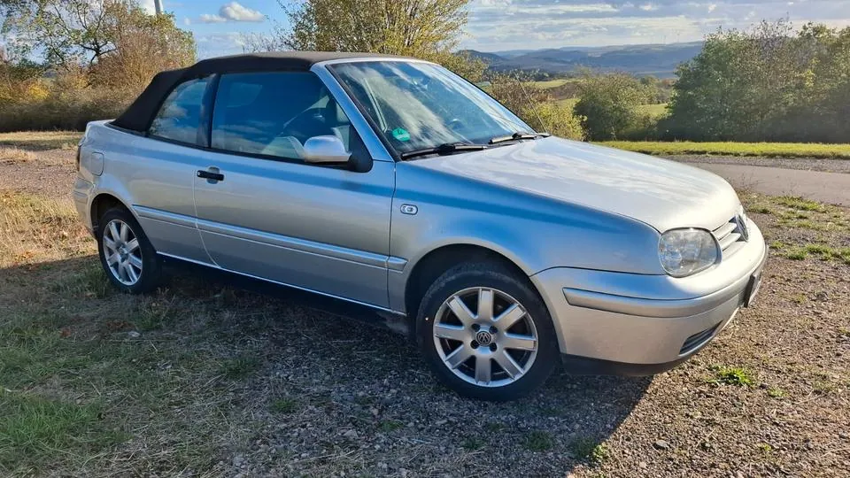 Volkswagen Golf Cabrio