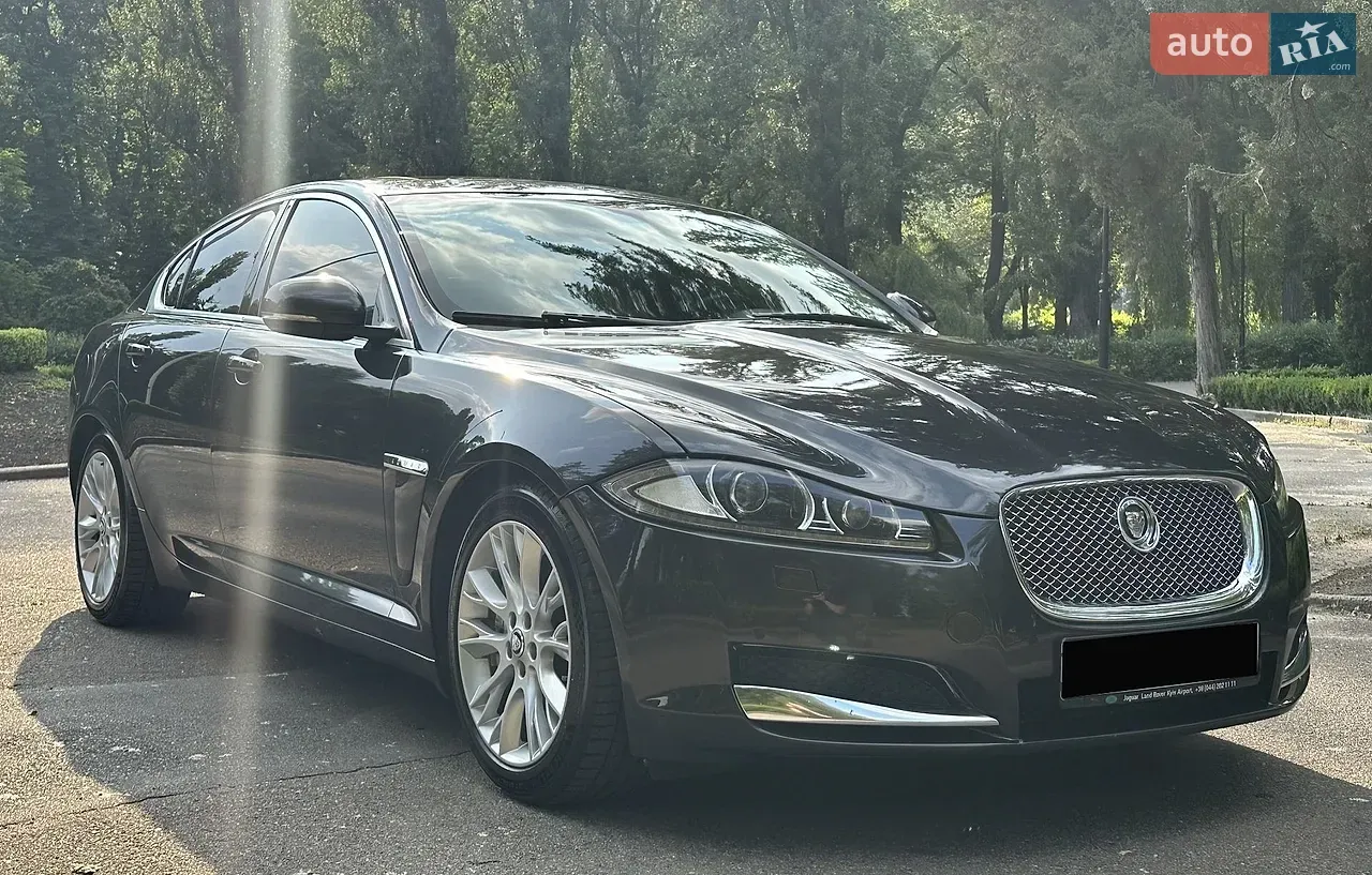 Jaguar Xf 2012 photo 5