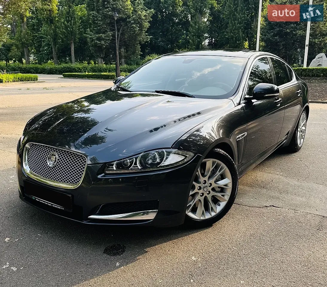 Jaguar Xf