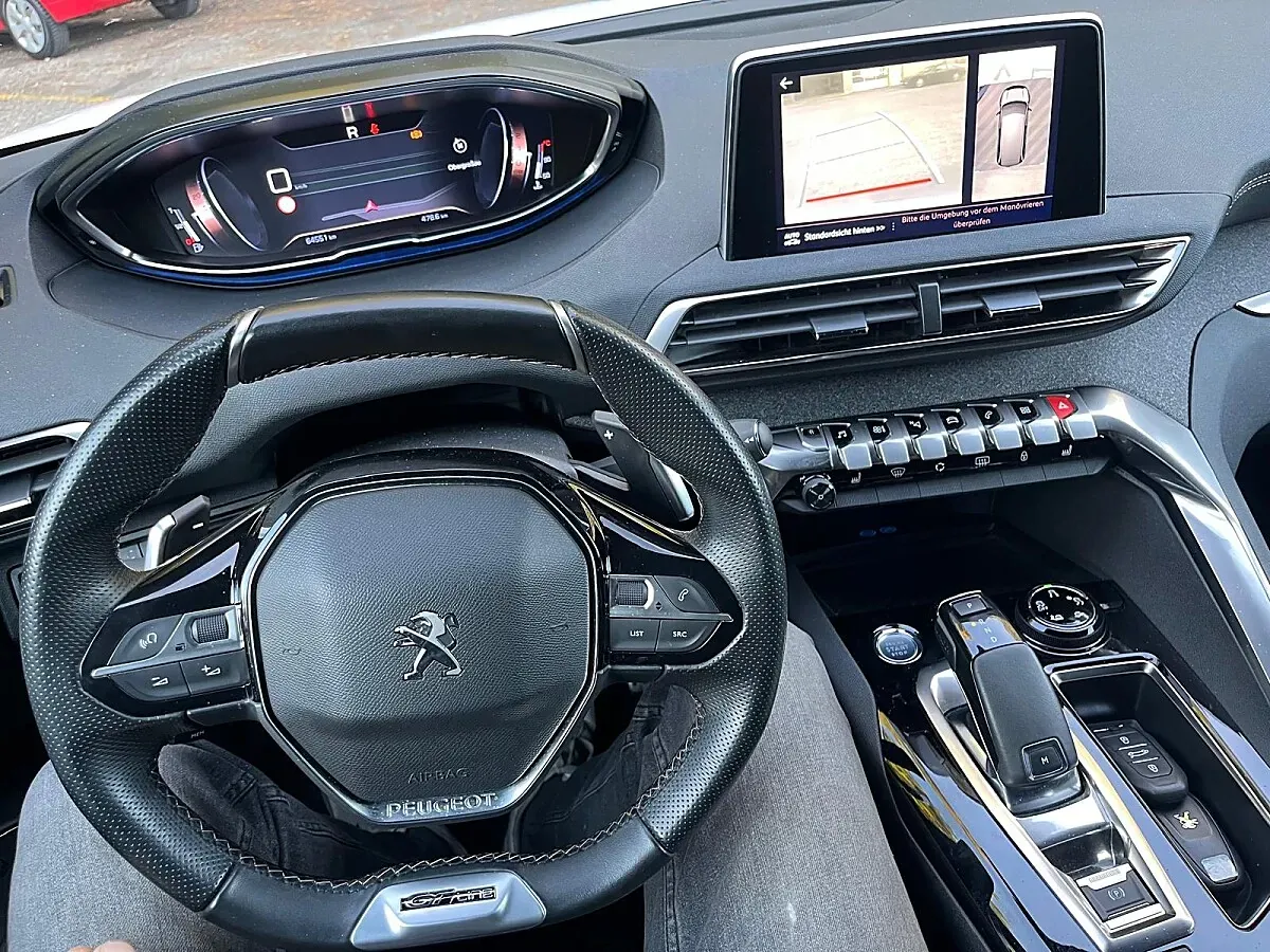 Peugeot 5008 2019 photo 2