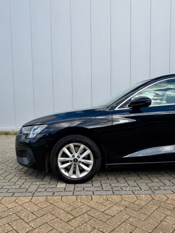 Audi A3 2021 photo 3