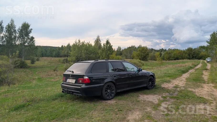 BMW E39 2003 photo 4