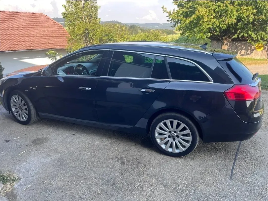 Opel Insignia 2011 photo 3