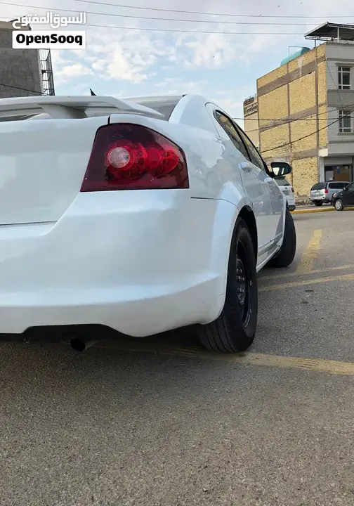Dodge Avenger 2012 photo 3