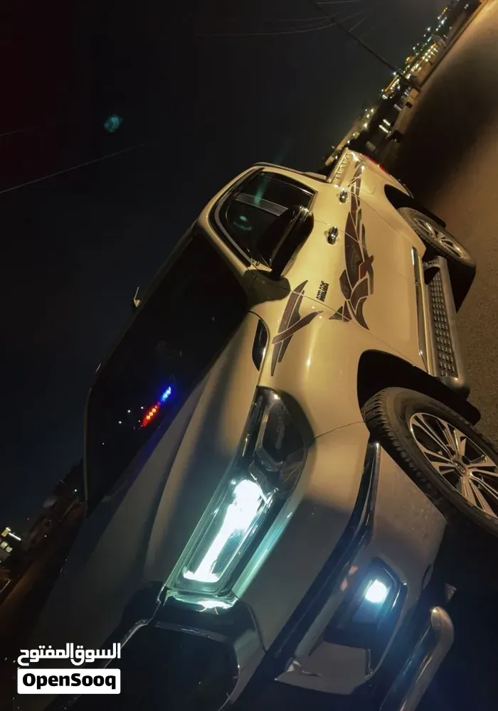 Toyota Hilux 2022 photo 4