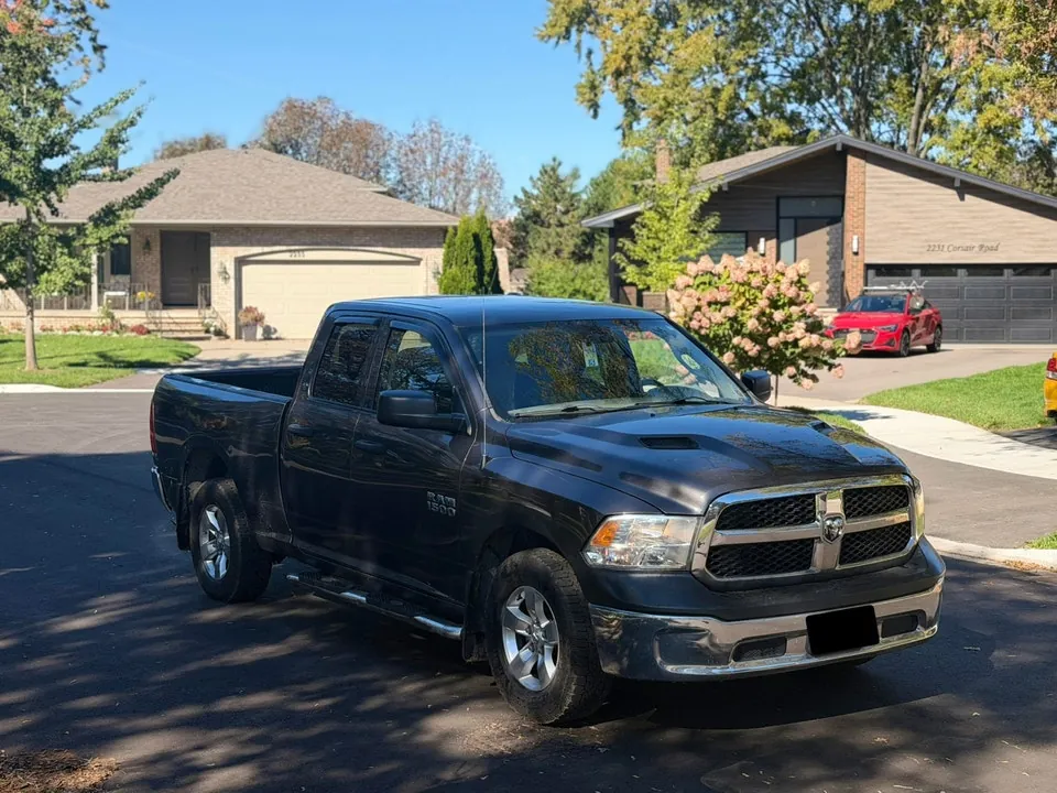 Dodge Ram 1500 2015 photo 2