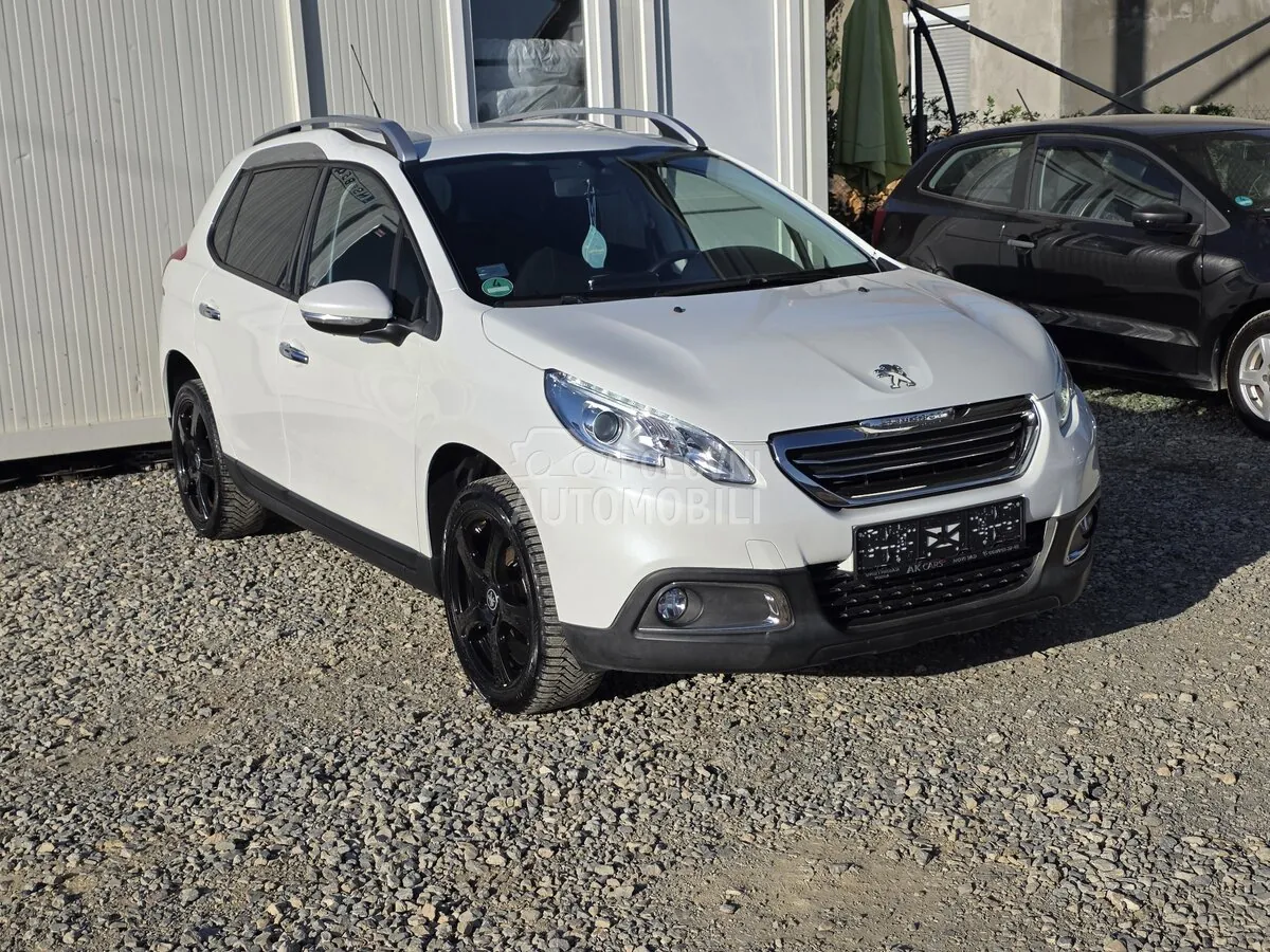 Peugeot 2008 2013 photo 2