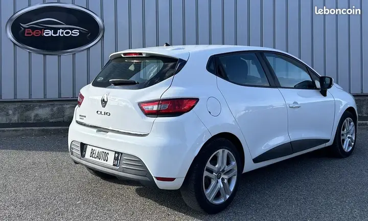 Renault Clio 2018 photo 2
