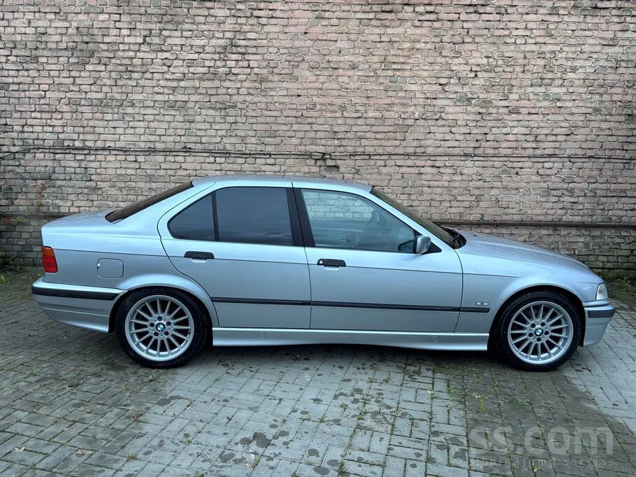 BMW 328 1998 photo 3
