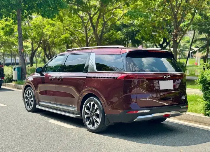 Kia Carnival 2023 photo 5