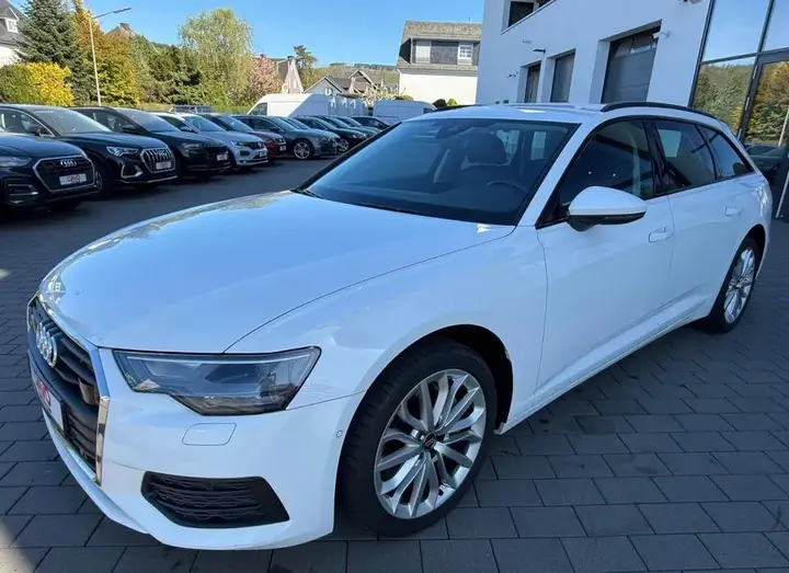 Audi A6 Avant