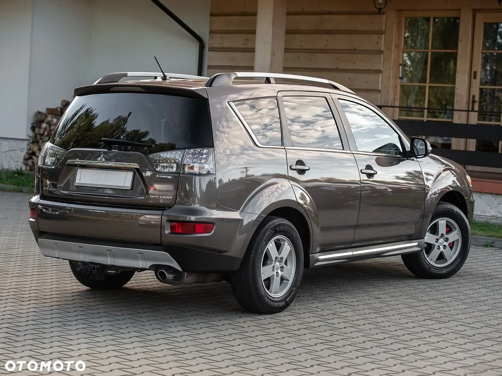 Mitsubishi Outlander 2013 photo 3