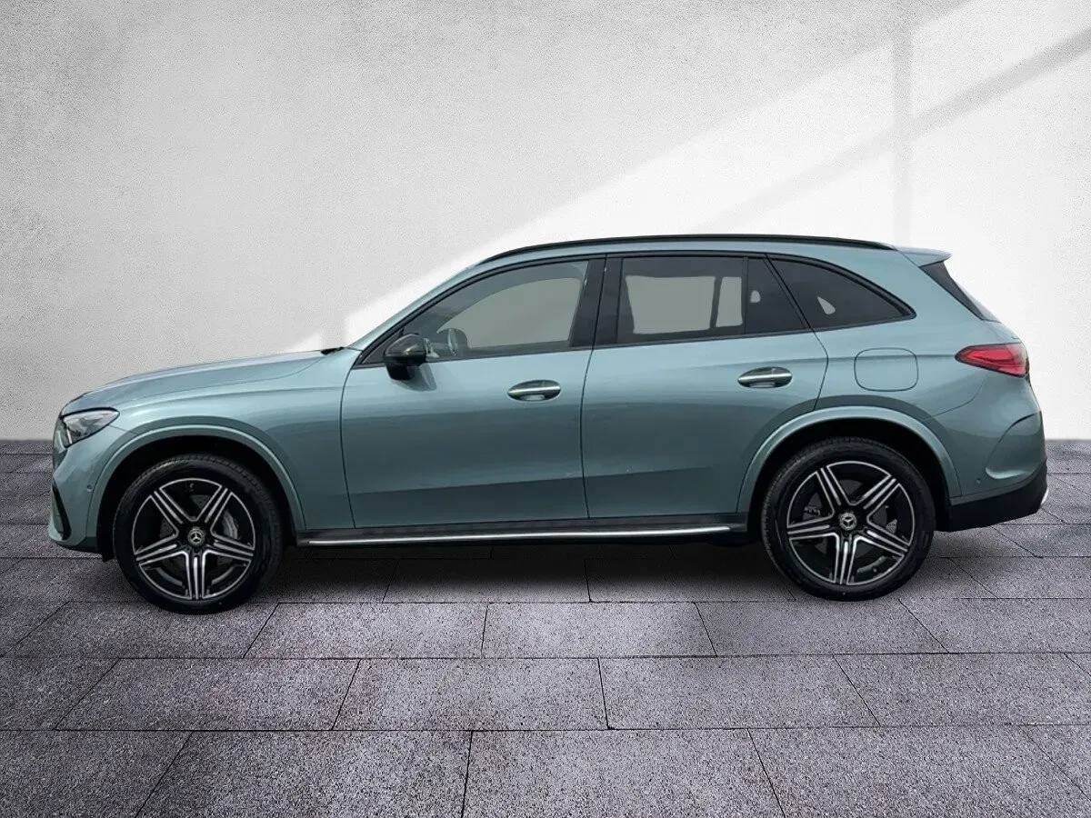 Mercedes-Benz Glc-Class 2025 photo 3